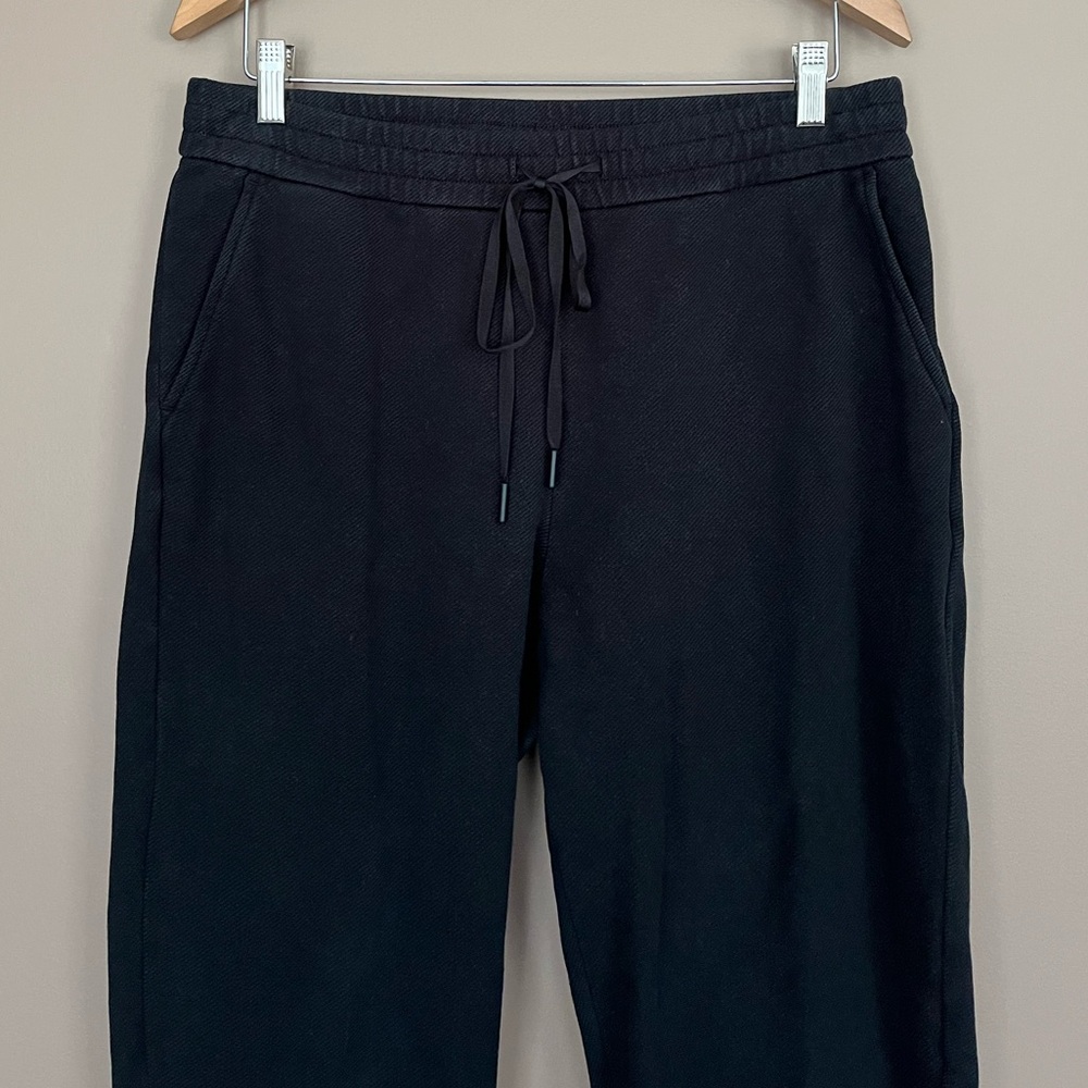 {Eileen Fisher} Organic Cotton Pull-On Tapered Leg Ankle Pants in Black - Medium - Picture 2 of 8